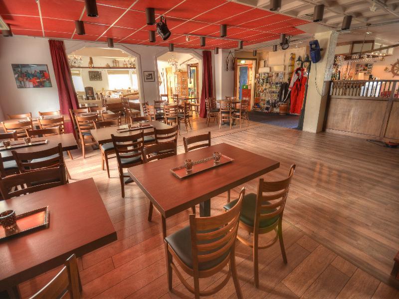 ホテル Mefjord Brygge トロムソ エクステリア 写真
