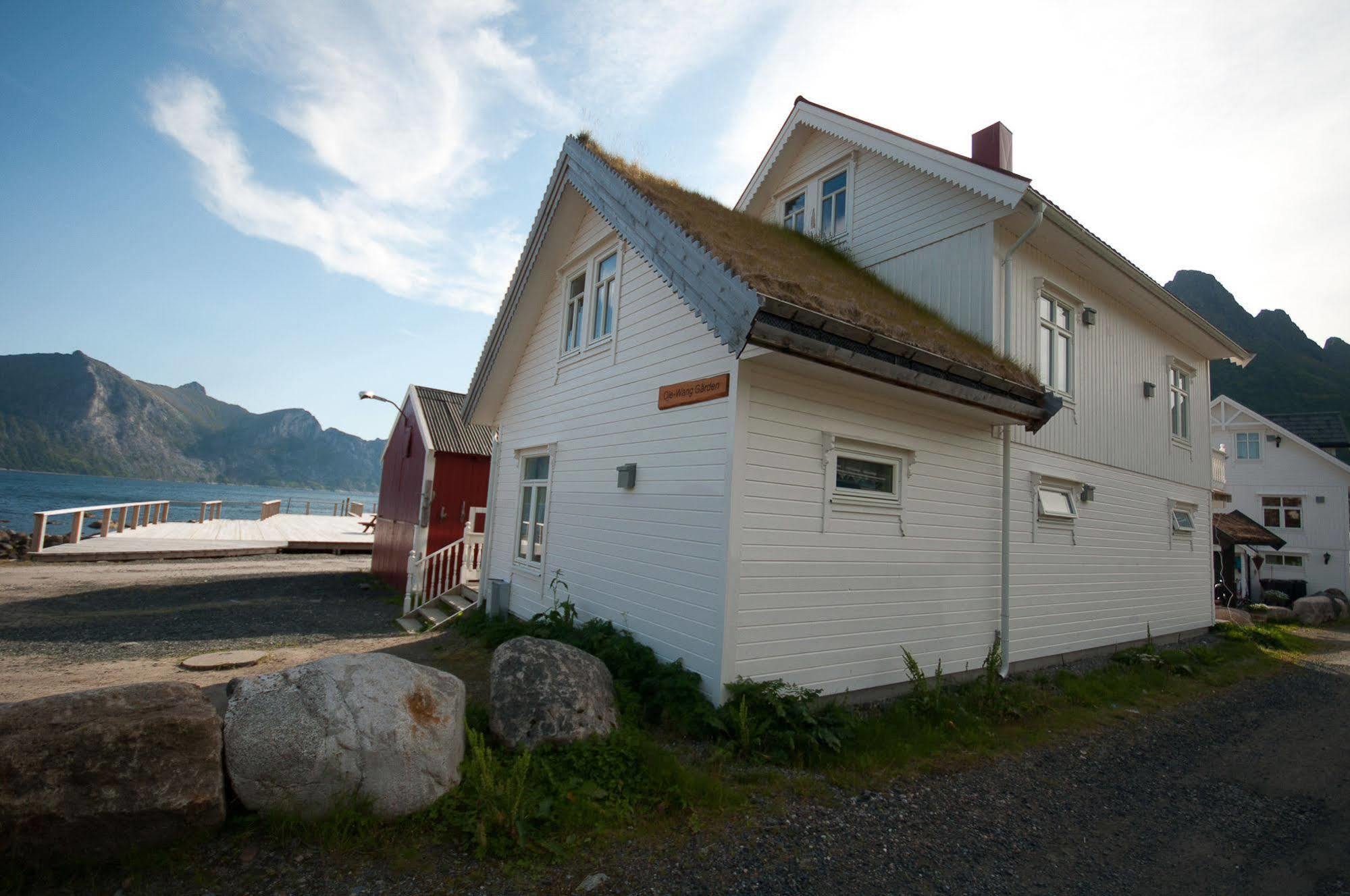 ホテル Mefjord Brygge トロムソ エクステリア 写真